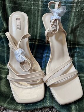Didifu Cream Strappy Square-Toe Heeled Sandals-tan cream